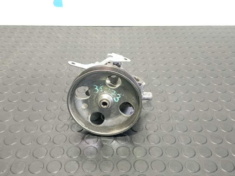 Recambio de bomba direccion para citroen jumpy 1.6 hdi referencia OEM IAM 7617955556  