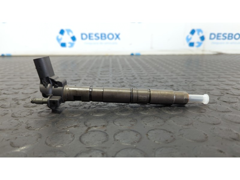 Recambio de inyector para audi q5 (8r) referencia OEM IAM 03L130277  
