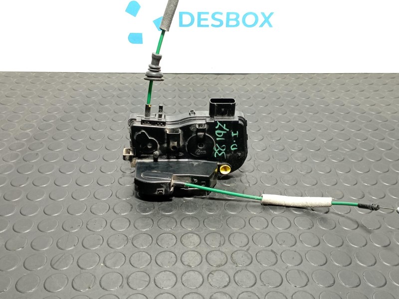 Recambio de cerradura puerta delantera izquierda para hyundai i40 1.6 crdi referencia OEM IAM 813103Z000  