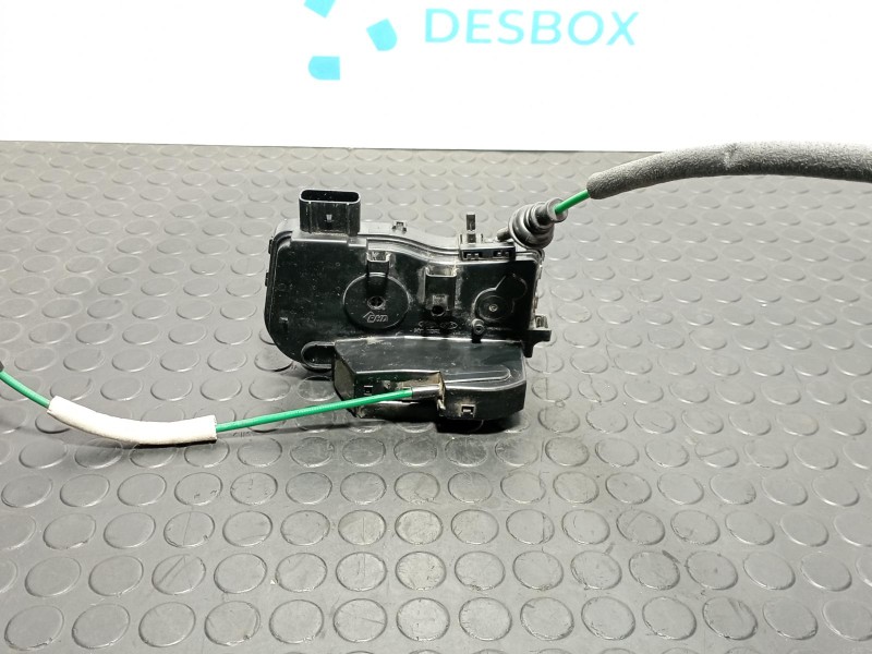 Recambio de cerradura puerta delantera derecha para hyundai i40 1.6 crdi referencia OEM IAM 813203Z020  