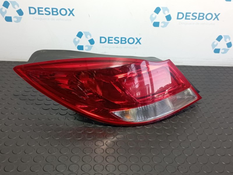 Recambio de piloto trasero izquierdo para opel insignia berlina 2.0 cdti referencia OEM IAM 13226836  