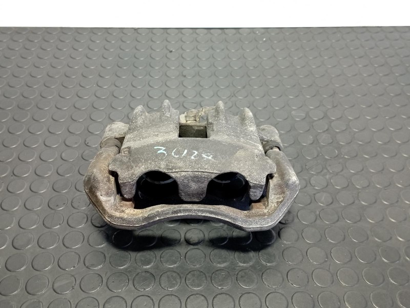 Recambio de pinza de freno delantera derecha para citroen jumper combi (2) 27 c 2.8 hdi club ntz. 1000 referencia OEM IAM 465224