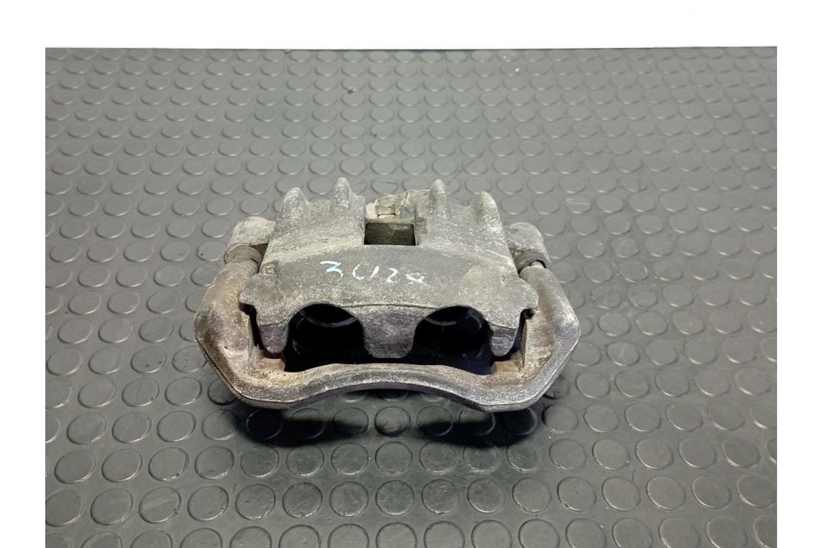 Recambio de pinza de freno delantera derecha para citroen jumper combi (2) 27 c 2.8 hdi club ntz. 1000 referencia OEM IAM 465224