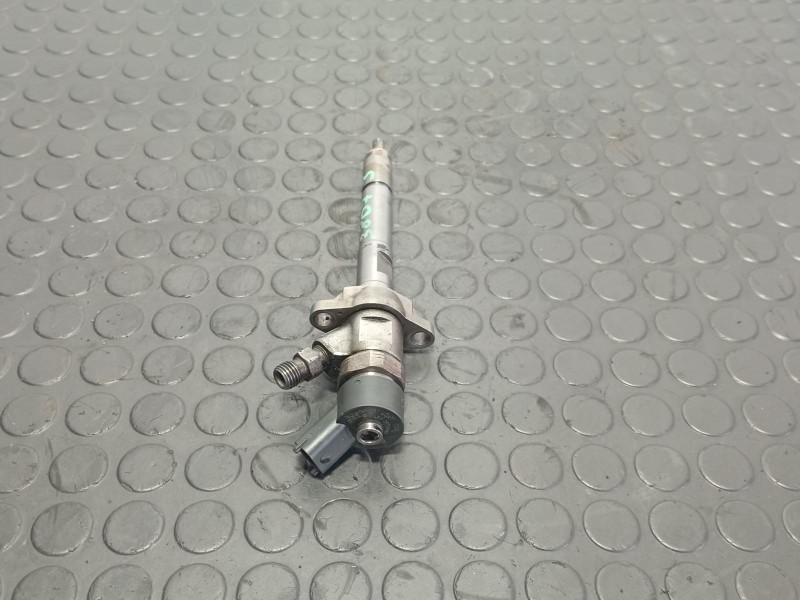 Recambio de inyector para citroen jumpy 1.6 hdi referencia OEM IAM 0445110239  