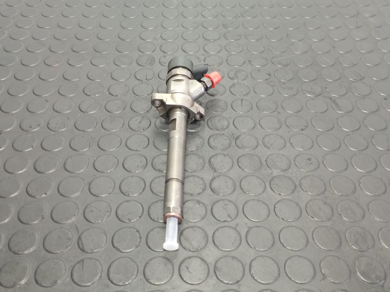 Recambio de inyector para citroen jumpy 1.6 hdi referencia OEM IAM 0445110239  