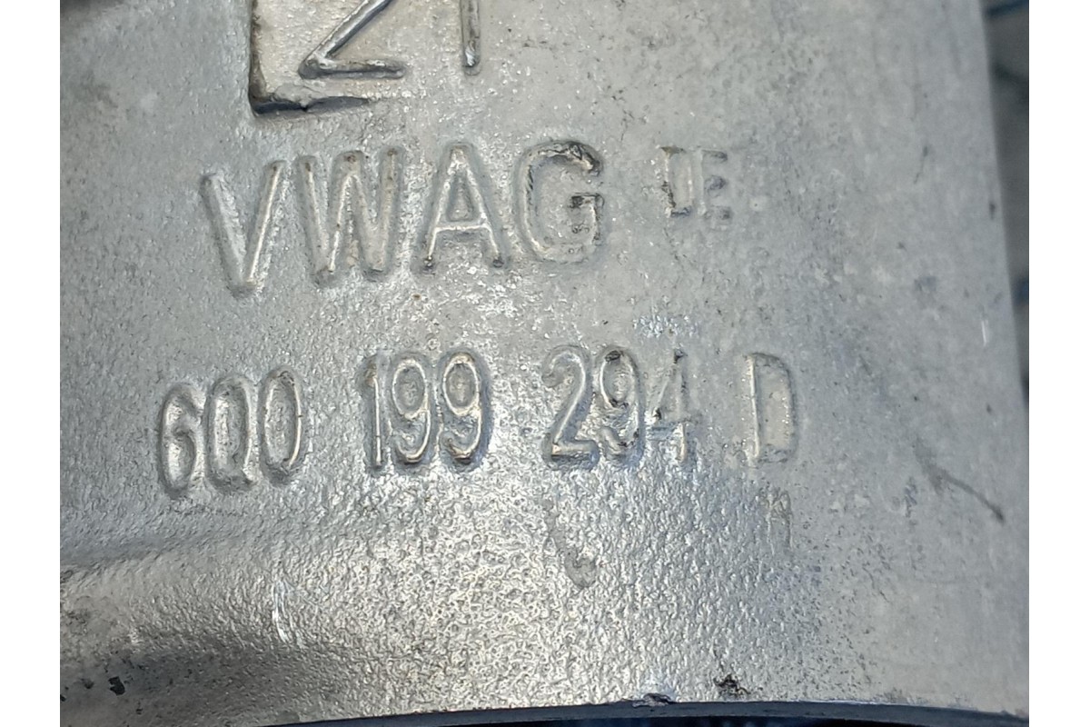 Recambio de brazo suspension inferior delantero derecho para seat ibiza (6l1) 1.9 tdi referencia OEM IAM 6Q0199294D  