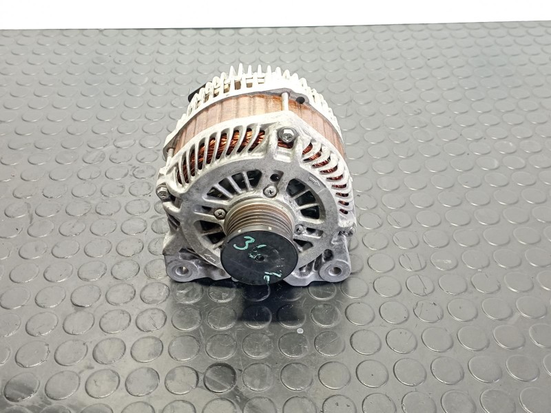 Recambio de alternador para renault laguna grandtour iii dynamique referencia OEM IAM 8200960536  