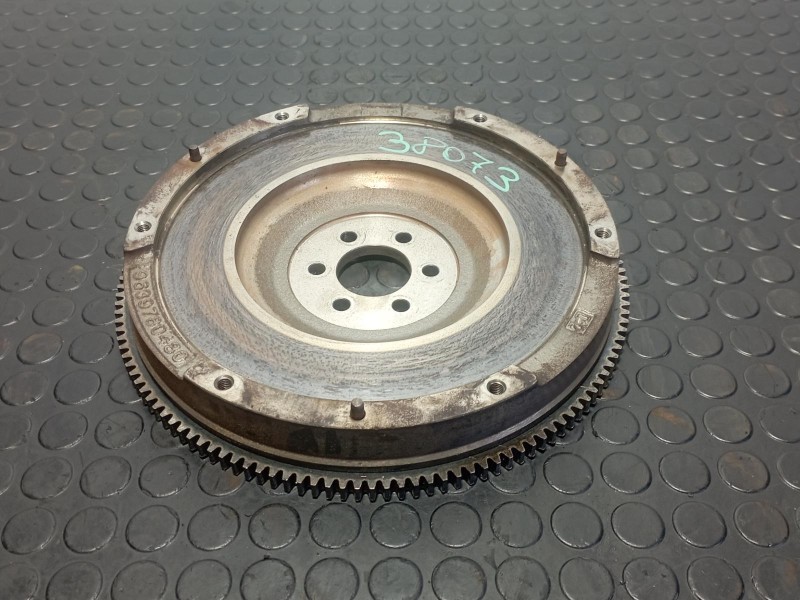 Recambio de volante motor para citroen jumpy 1.6 hdi referencia OEM IAM 9639780480  