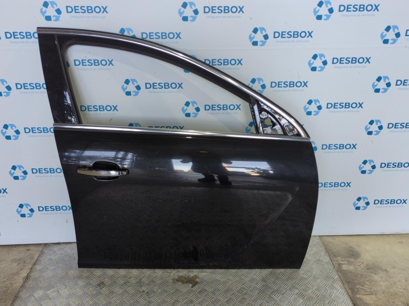 Recambio de puerta delantera derecha para opel insignia berlina 2.0 cdti referencia OEM IAM   