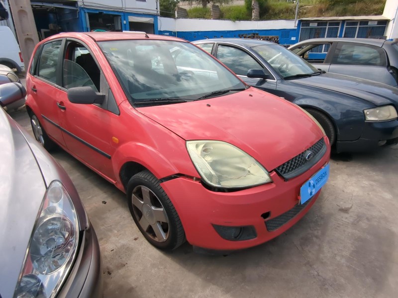 ford fiesta (cbk) del año 2004