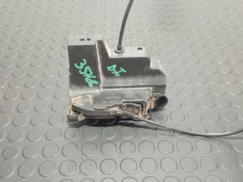 Recambio de cerradura puerta delantera izquierda para renault scenic iii grand dynamique referencia OEM IAM 805030007R  