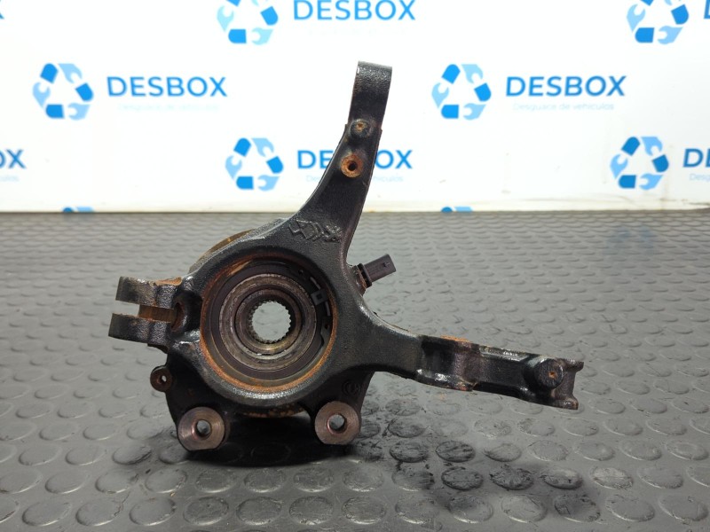 Recambio de mangueta delantera izquierda para peugeot 2008 (p1) 1.2 puretech 100 referencia OEM IAM P74  