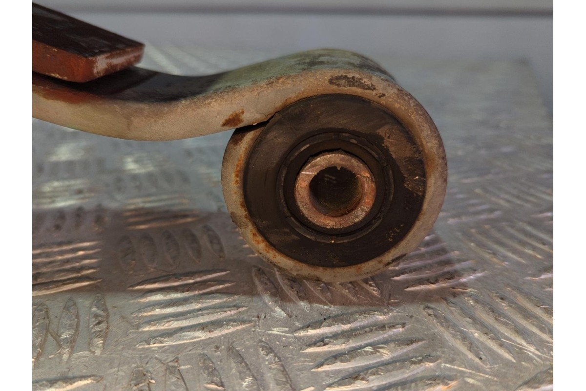 Recambio de ballesta trasera para mercedes-benz sprinter 02.00  caja abierta 2.2 cdi referencia OEM IAM 9043201606  