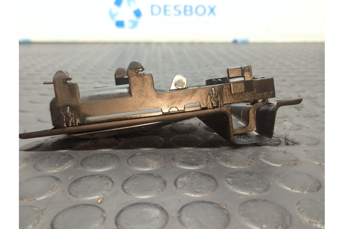 Recambio de maneta interior delantera izquierda para mercedes-benz clase e (w124) coupe/cabrio referencia OEM IAM 1247600561  