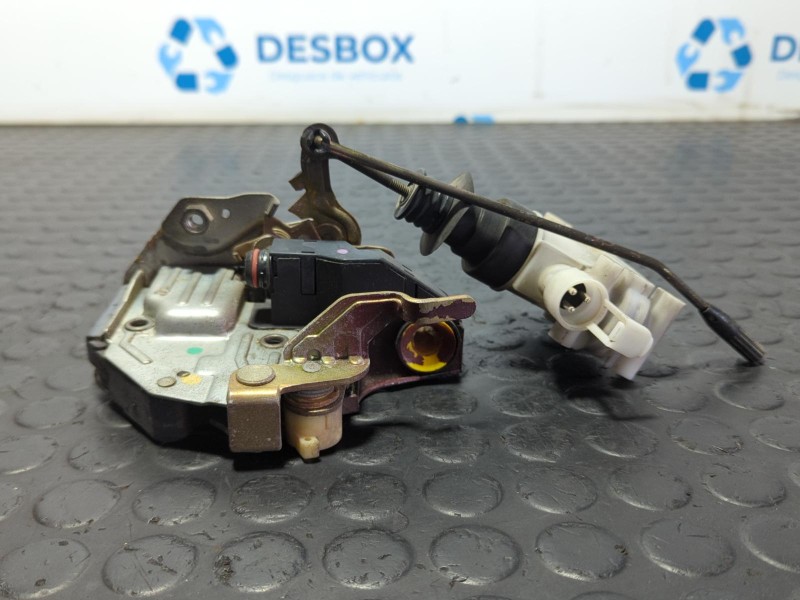 Recambio de cerradura puerta delantera izquierda para mercedes-benz clase e (w124) coupe/cabrio referencia OEM IAM KIEKERT  