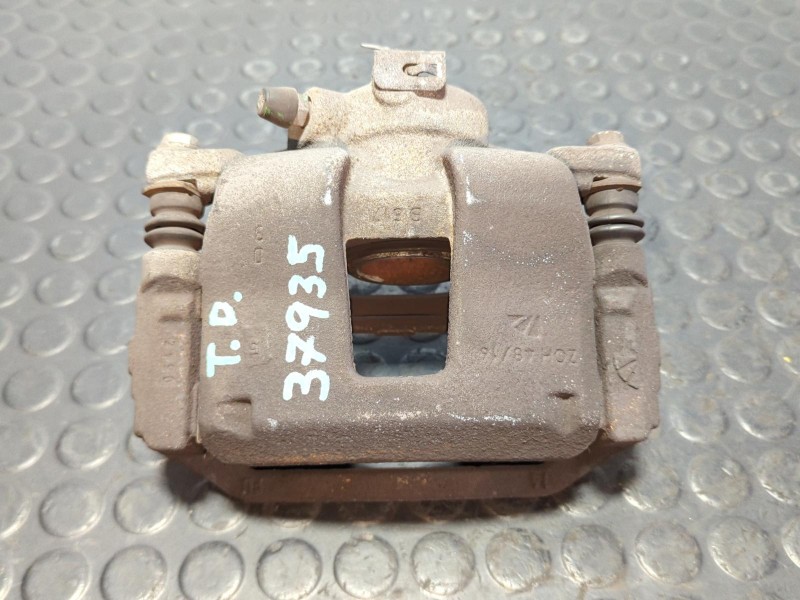 Recambio de pinza de freno trasera derecha para peugeot boxer furgoneta 2.2 bluehdi 140 referencia OEM IAM B617  