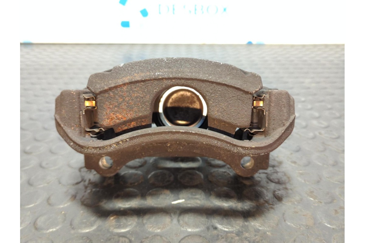 Recambio de pinza de freno trasera derecha para peugeot boxer furgoneta 2.2 bluehdi 140 referencia OEM IAM B617  