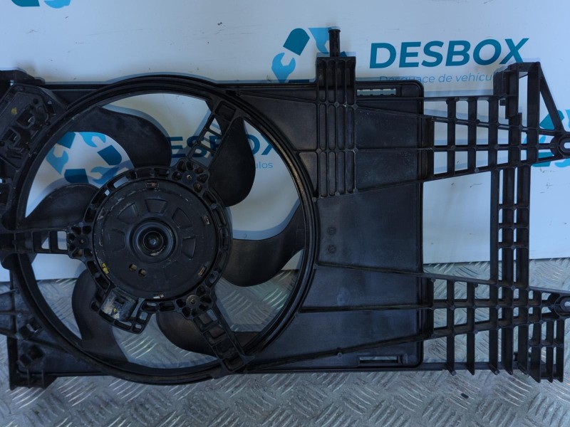 Recambio de electroventilador para fiat punto berlina (188) referencia OEM IAM 820400600  