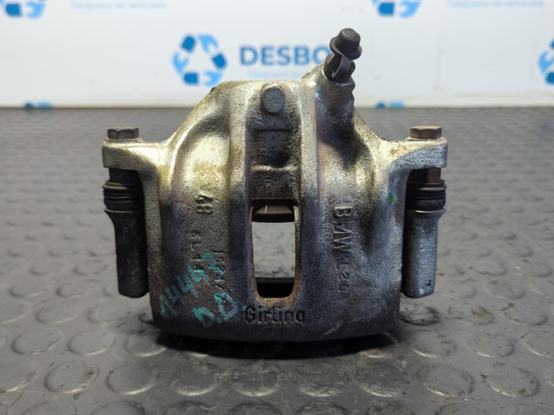 Recambio de pinza de freno delantera derecha para bmw serie 3 berlina (e30) 1.8 referencia OEM IAM 32321530  