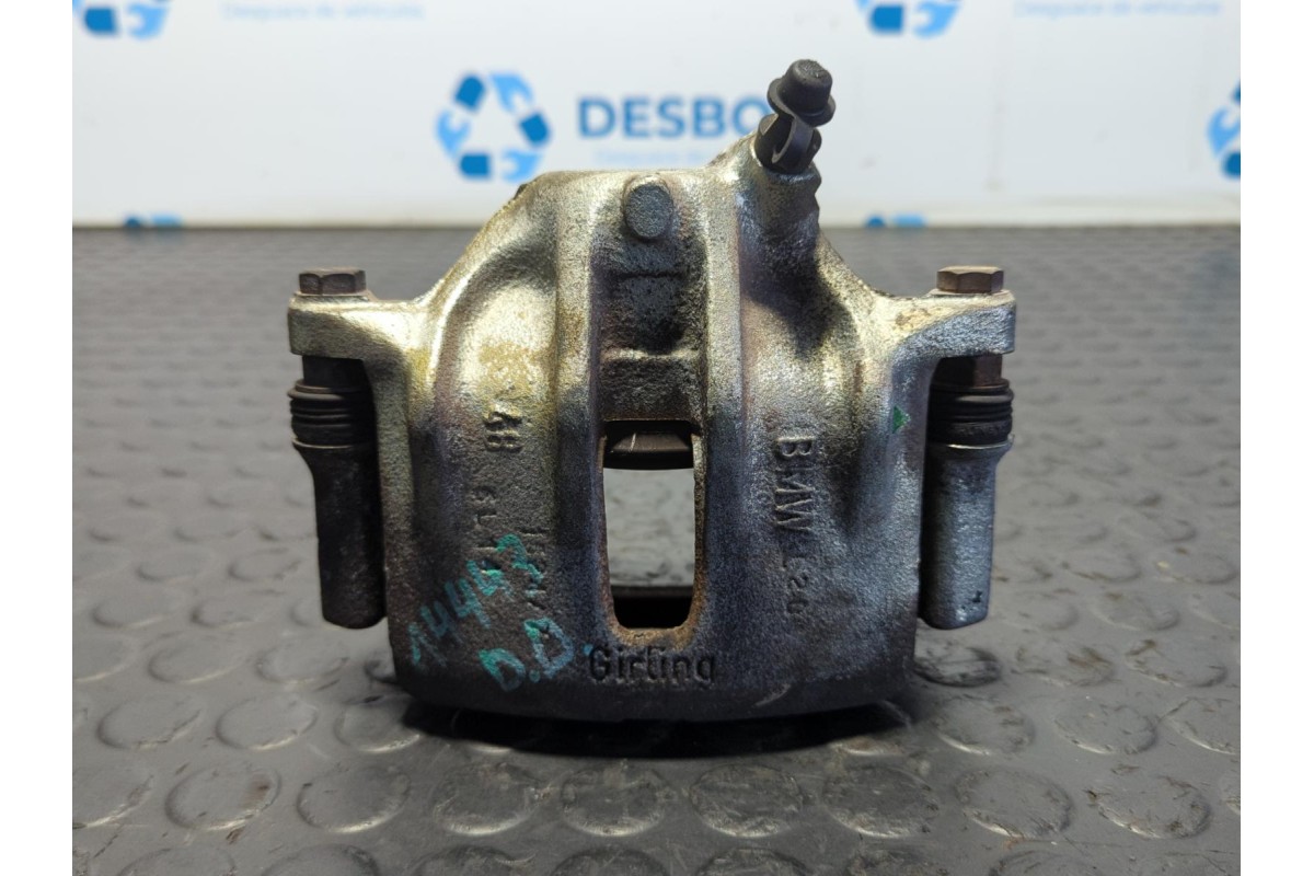 Recambio de pinza de freno delantera derecha para bmw serie 3 berlina (e30) 1.8 referencia OEM IAM 32321530  