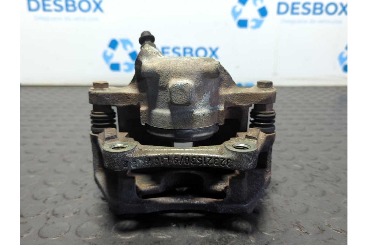 Recambio de pinza de freno delantera derecha para bmw serie 3 berlina (e30) 1.8 referencia OEM IAM 32321530  
