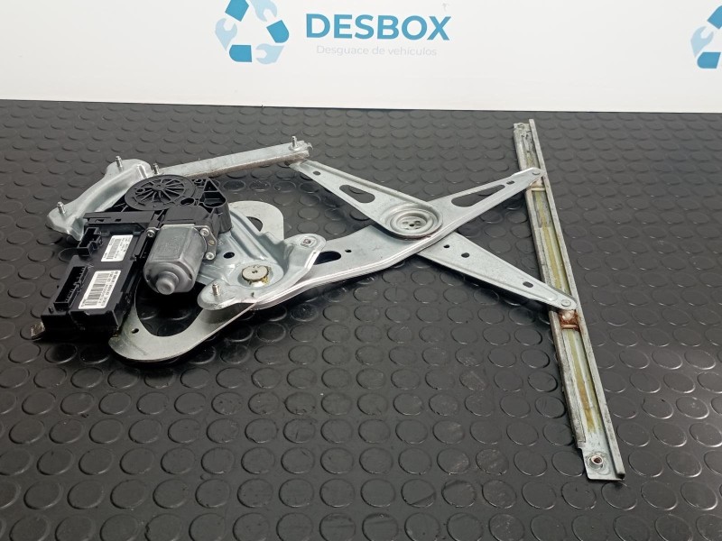 Recambio de elevalunas delantero derecho para renault scenic iii grand dynamique referencia OEM IAM 966415102  