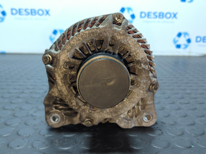 Recambio de alternador para renault scenic iii grand dynamique referencia OEM IAM 8200960533  