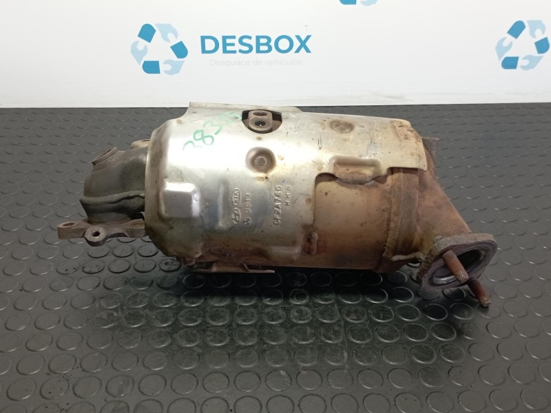 Recambio de catalizador para hyundai ix35 1.7 crdi referencia OEM IAM CF2A760  