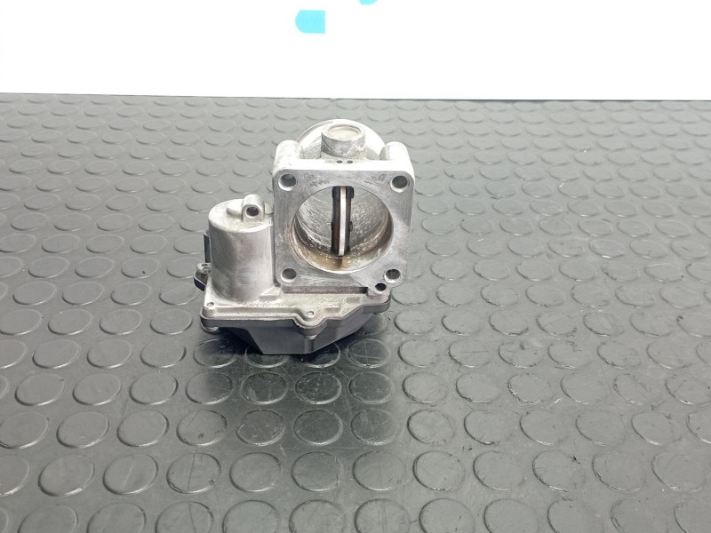 Recambio de caja mariposa para hyundai ix35 1.7 crdi referencia OEM IAM 351002A900  