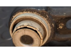 Recambio de brazo derecho superior delantero para land rover range rover 3.0 td v6 cat referencia OEM IAM EZB6A3C254   2