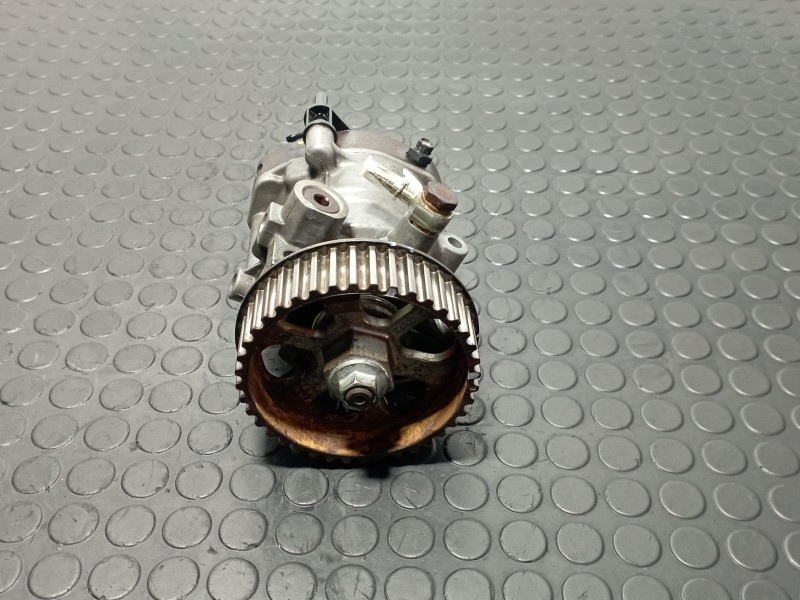 Recambio de bomba inyeccion para renault kangoo k9k referencia OEM IAM 8200423059A  