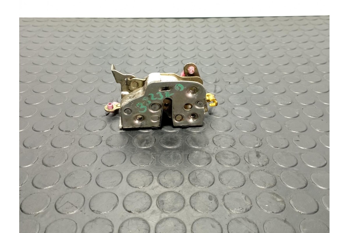 Recambio de cerradura puerta delantera derecha para nissan patrol gr (y60) 2.8 turbo diesel referencia OEM IAM 8050205J00  