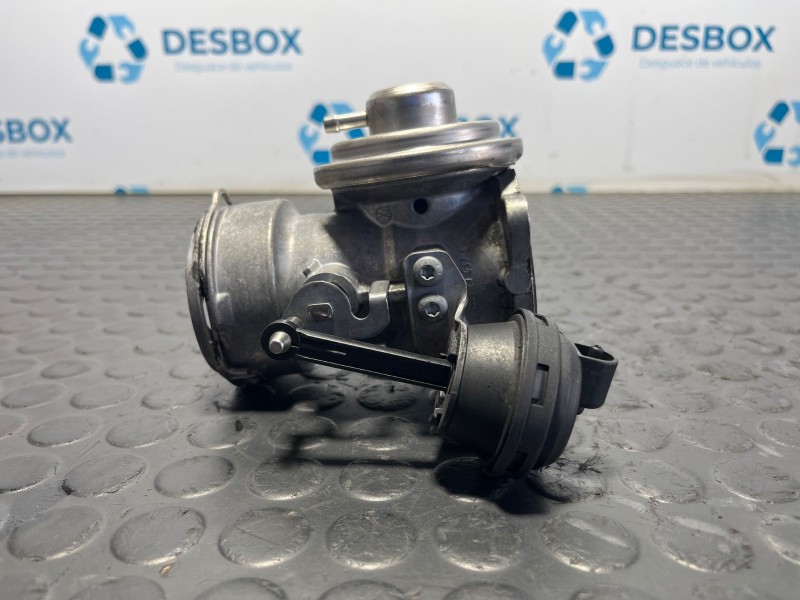 Recambio de valvula egr para volkswagen passat berlina (3b3) referencia OEM IAM 038131501AA  