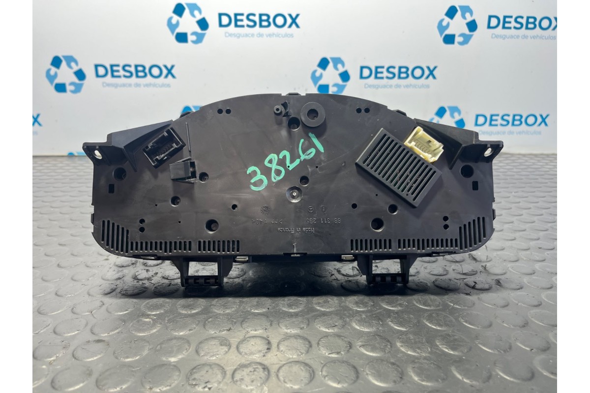 Recambio de cuadro instrumentos para mercedes-benz sprinter 02.00  caja abierta 2.2 cdi referencia OEM IAM A0014468521  