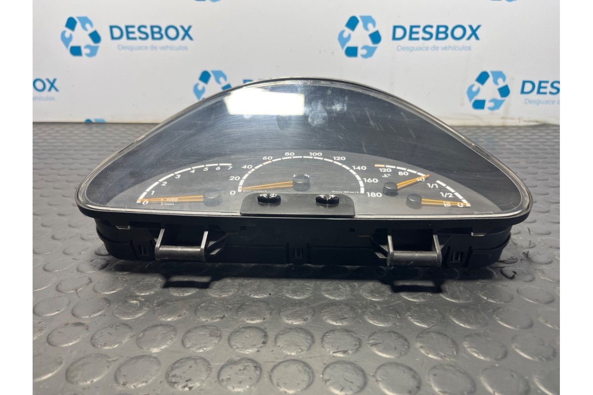 Recambio de cuadro instrumentos para mercedes-benz sprinter 02.00  caja abierta 2.2 cdi referencia OEM IAM A0014468521  