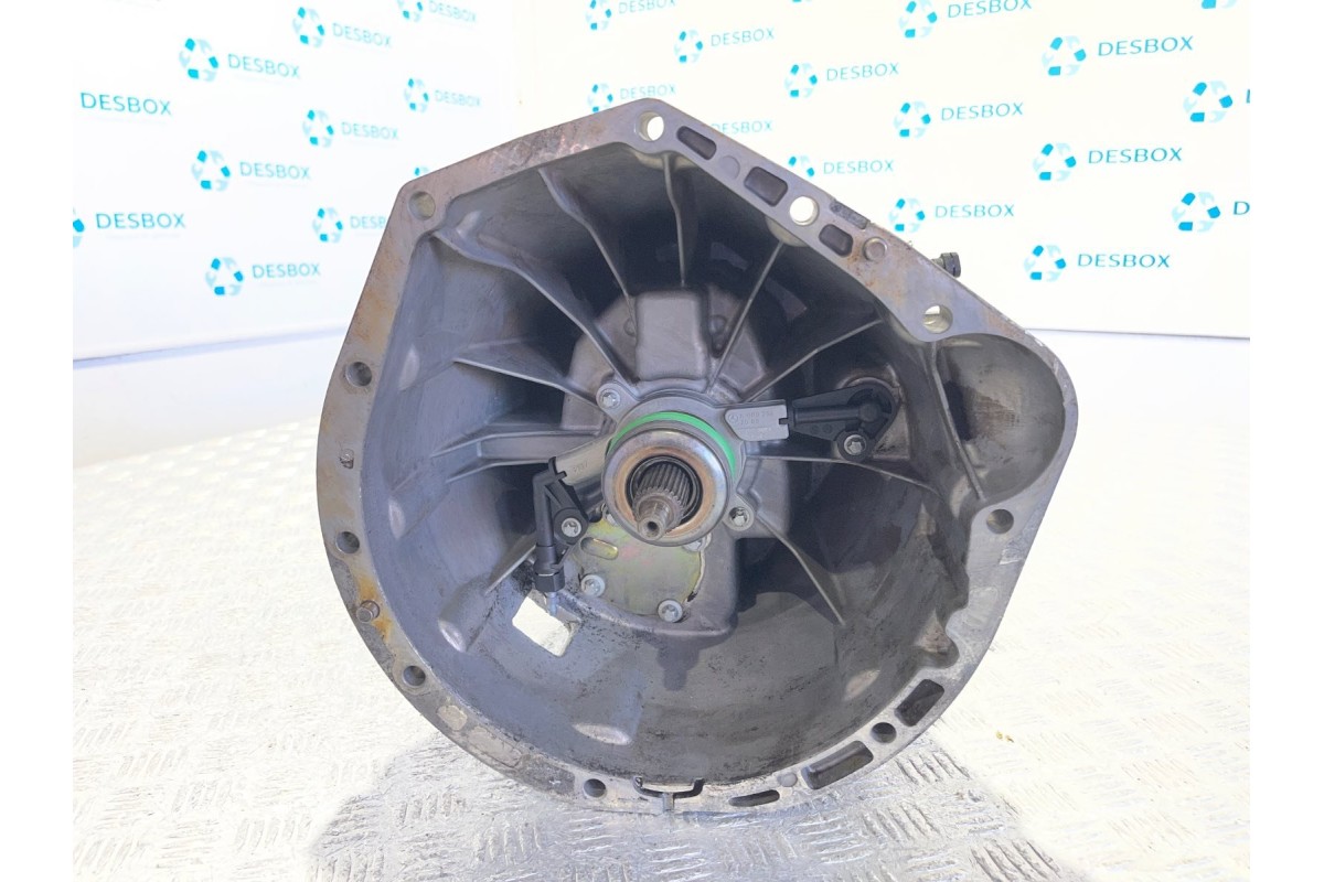 Recambio de caja cambios para mercedes-benz sprinter 02.00  caja abierta 2.2 cdi referencia OEM IAM 711620  