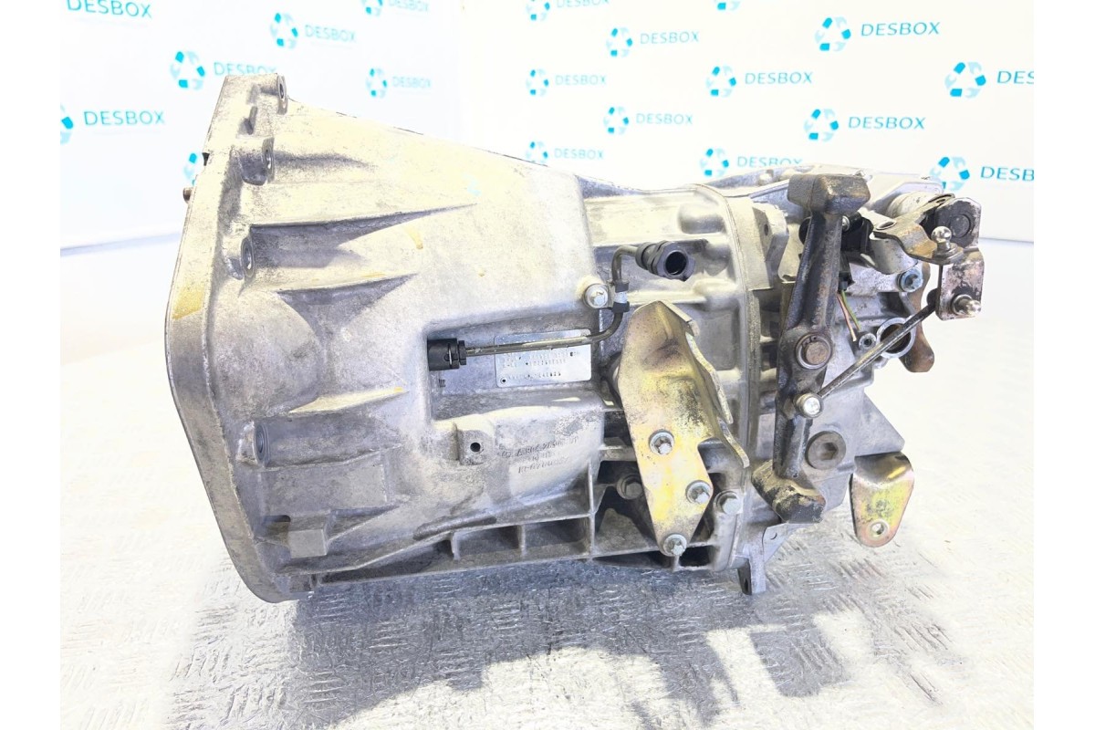 Recambio de caja cambios para mercedes-benz sprinter 02.00  caja abierta 2.2 cdi referencia OEM IAM 711620  