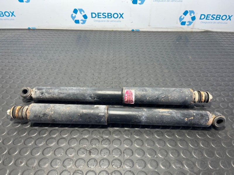 Recambio de juego amortiguadores traseros para ssangyong musso 2.9 d referencia OEM IAM 344310  