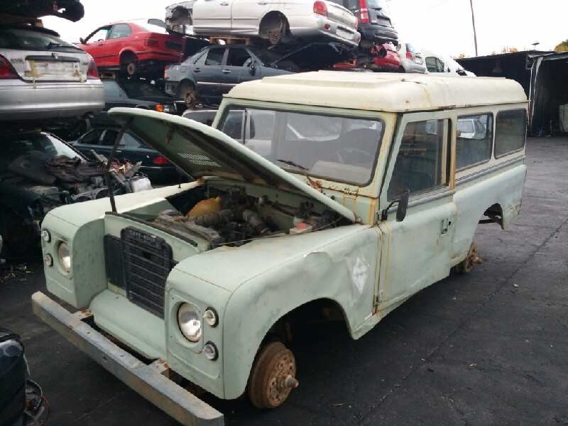 land rover santana del año 0