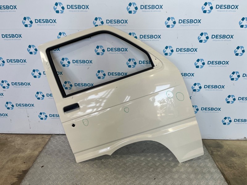 Recambio de puerta delantera derecha para piaggio (vespa) porter caja/chasis electric referencia OEM IAM   