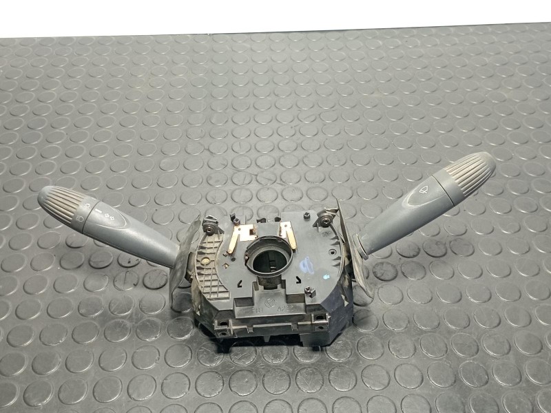 Recambio de mando multifuncion para fiat ducato autobús 2.0 jtd referencia OEM IAM 735309508  