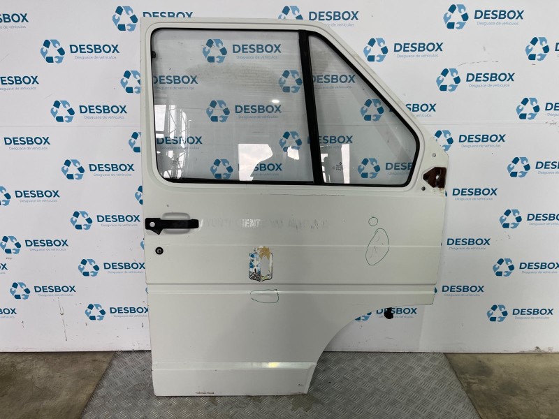Recambio de puerta delantera derecha para renault trafic (desde 5.89) referencia OEM IAM   
