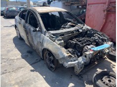 opel insignia a sedán del año 2010