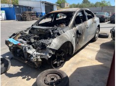 opel insignia a sedán del año 2010 2