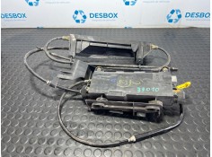 Recambio de freno de mano electrico para renault scenic ii 1.9 dci referencia OEM IAM 8200418647  