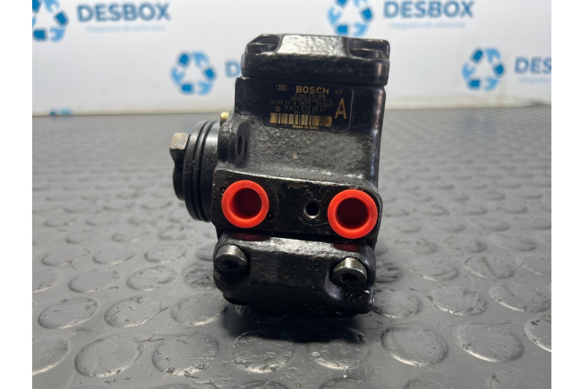 Recambio de bomba inyeccion para mercedes-benz sprinter 02.00  caja abierta 2.2 cdi referencia OEM IAM A6110700501  