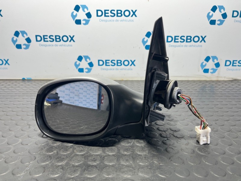Recambio de retrovisor izquierdo para peugeot 206 cc 1.6 referencia OEM IAM 018015  