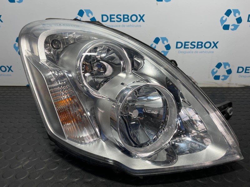 Recambio de faro derecho para iveco daily conf. paquetería (sommer) referencia OEM IAM 5801375415  