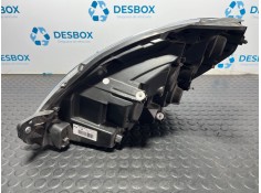 Recambio de faro derecho para iveco daily conf. paquetería (sommer) referencia OEM IAM 5801375415   2