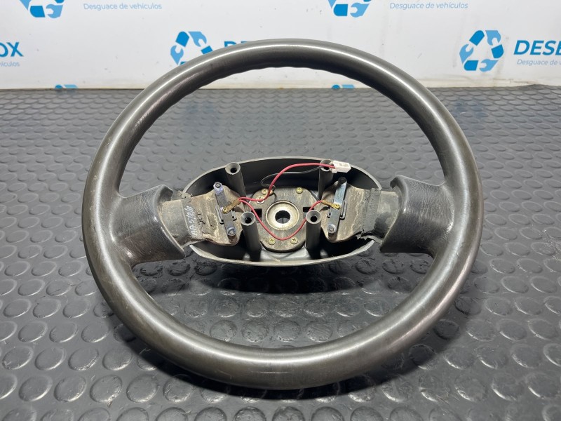 Recambio de volante para piaggio (vespa) porter caja/chasis electric referencia OEM IAM 28G11A  